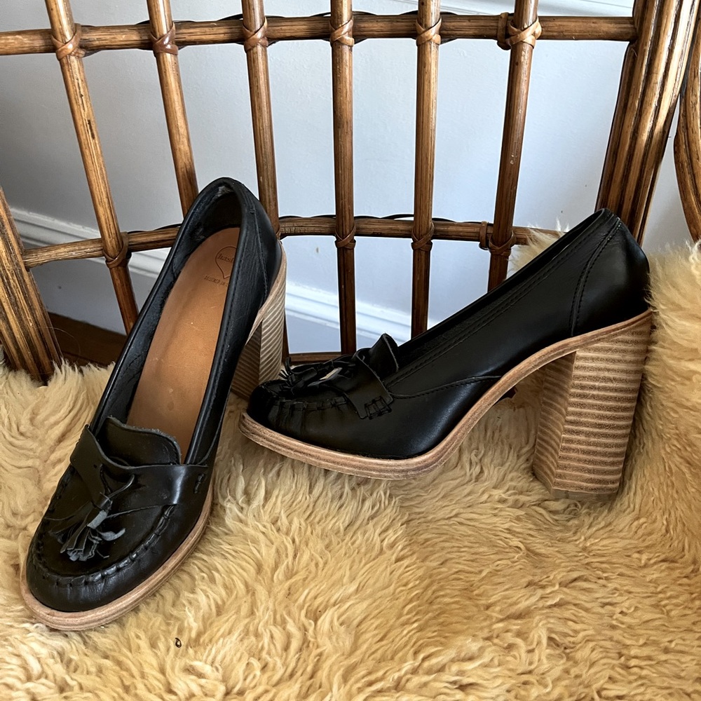 Hasbeens Tassel loafer black high heel 40